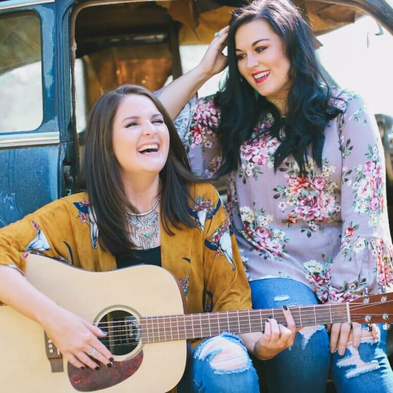 Hannah+Karly – Artist Spotlight
