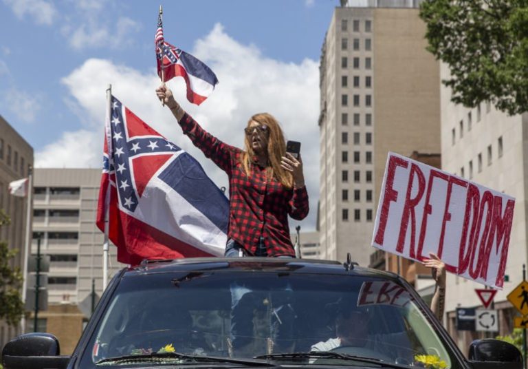 Bipartisan group of lawmakers, with Speaker Gunn’s blessing, pushes to change Mississippi state flag