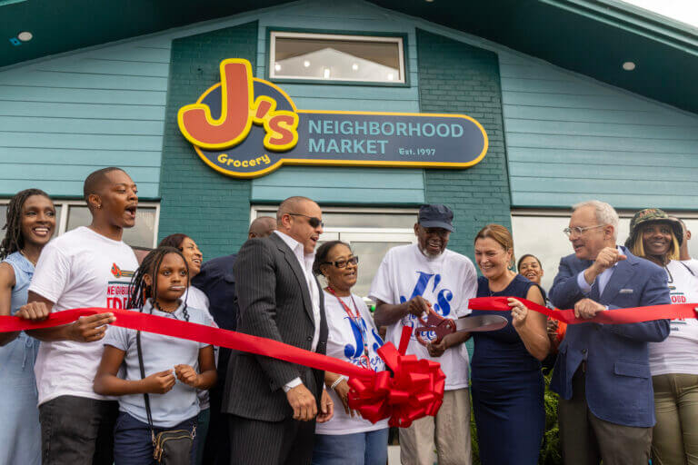 J’s Grocery brings fresh food, hope to Clarksdale neighborhood