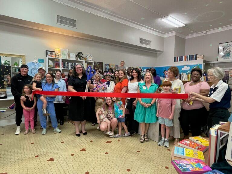 Bookstore owner: Clashed with mixed emotions before returning to Mississippi
