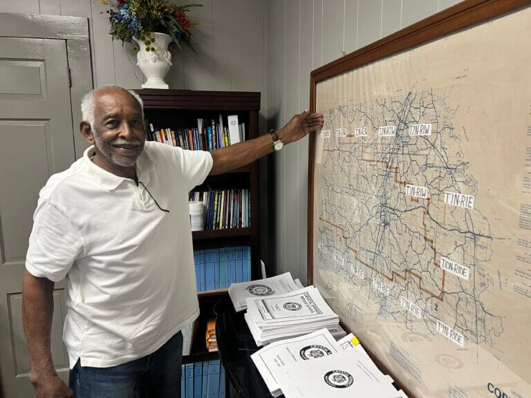 Copiah County School District free of desegregation order