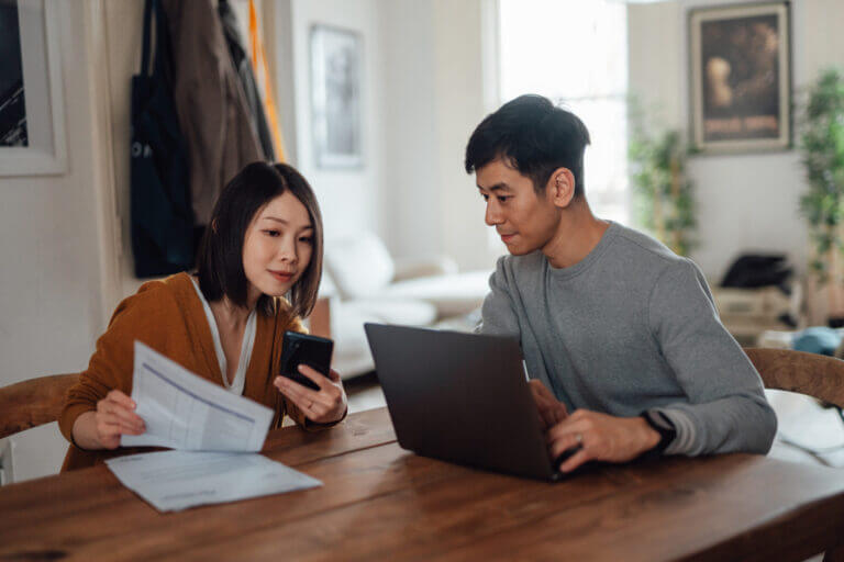 Turn Over a New Financial Leaf this Fall: Strategies for Credit Score Success Turn Over a New Financial Leaf this Fall: Strategies for Credit Score Success