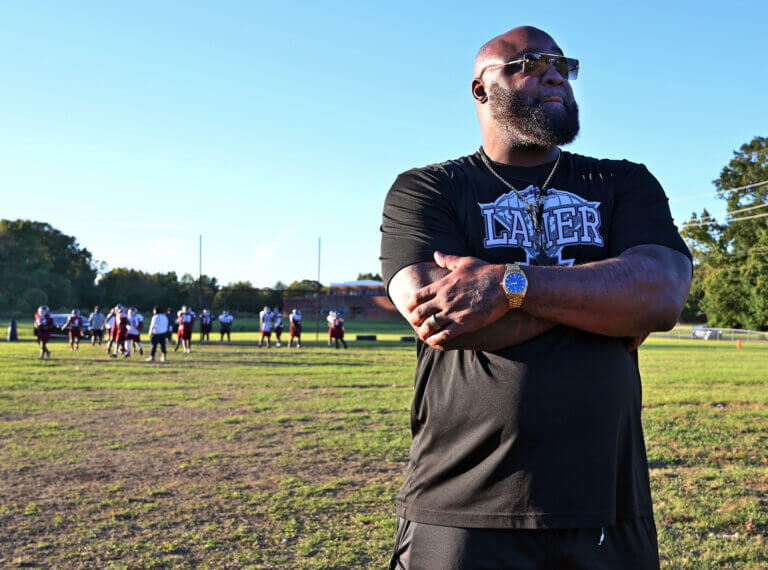 Tommy Kelly, a big man with big dreams, has turned around Lanier’s football team Tommy Kelly, a big man with big dreams, has turned around Lanier’s football team