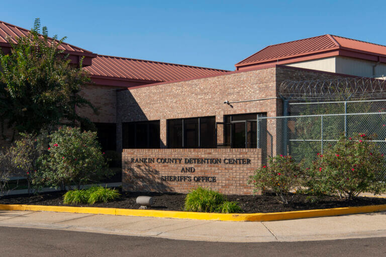 In a brutal Mississippi jail, inmates say they were enlisted as enforcers