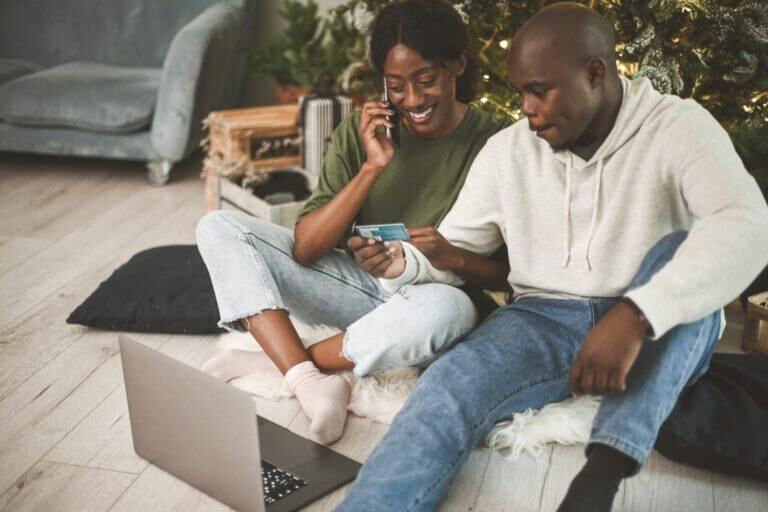 Stay Safe from Holiday Scams