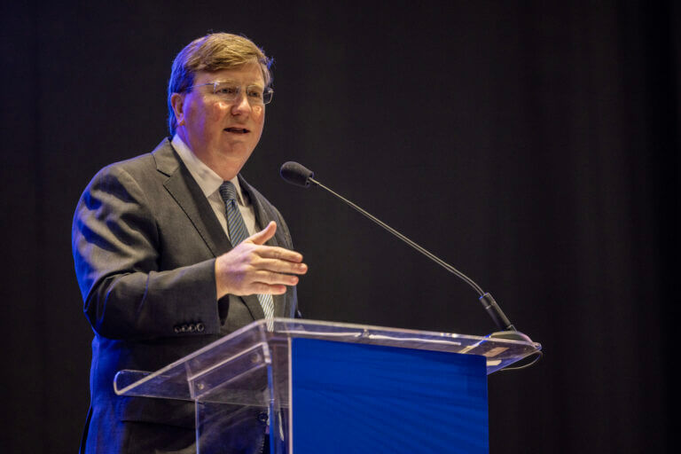 Pediatricians, lawmakers plead with governor to step in as SNAP benefits end